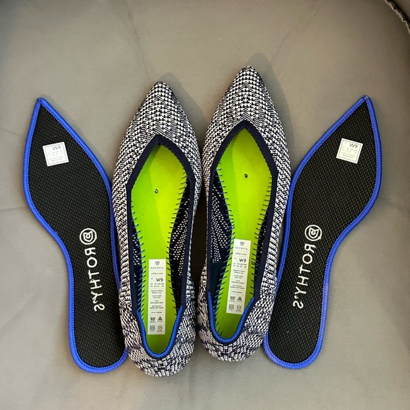 Rothys houndstooth blue and white size 9 - Picture 3 of 3